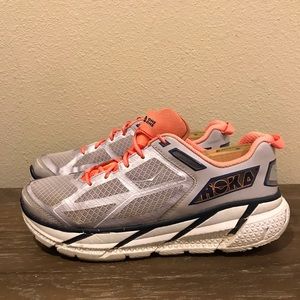 Hoka One One Women’s Clifton